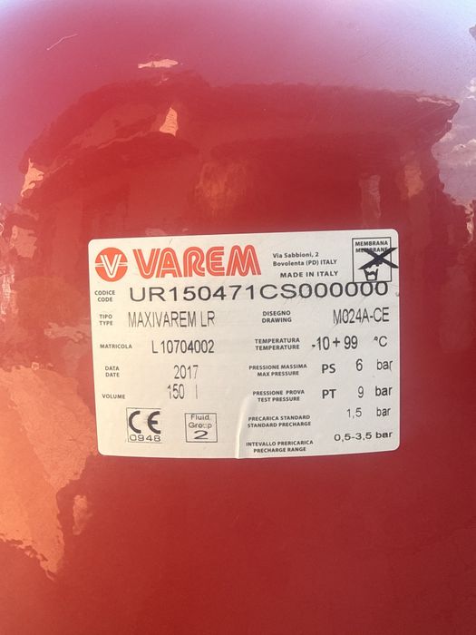 Розширювальний бак для опалення Varem Maxivarem LR 150 літрів