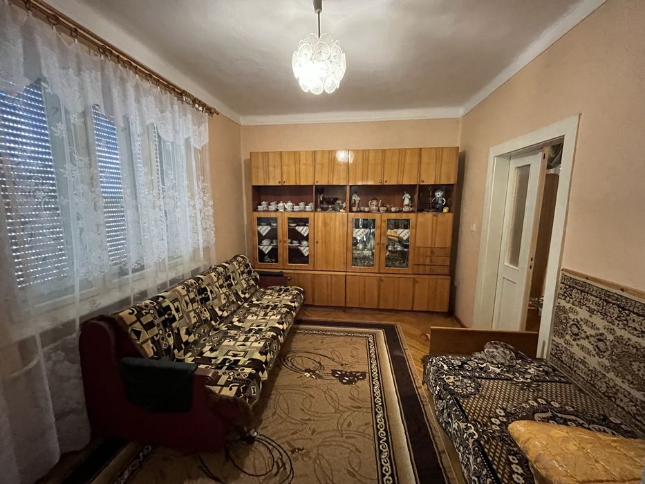 Продам будинок 122 м2 ділянка 10 соток Яноші Шевченка 51