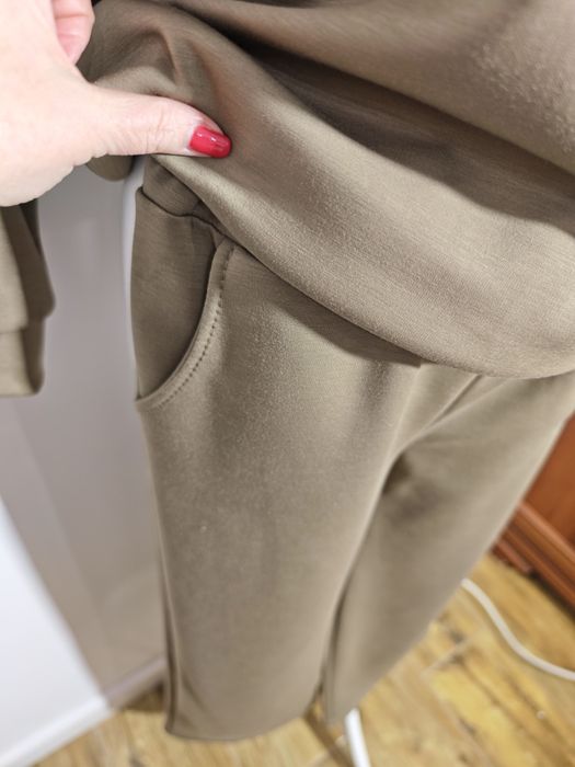 Nowy dres karmelowy masełko new collection roz L-xxl