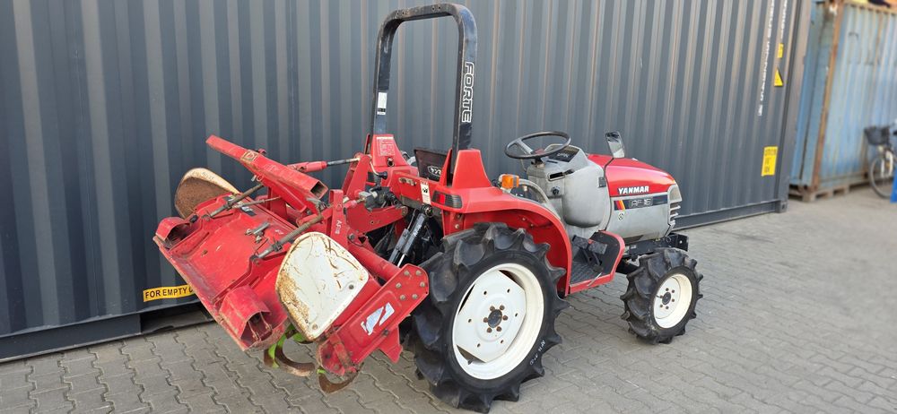 Traktorek ogrodowy 4x4 Yanmar Forte AF-16 sadowniczy komunalny rewers , glebogryzarka