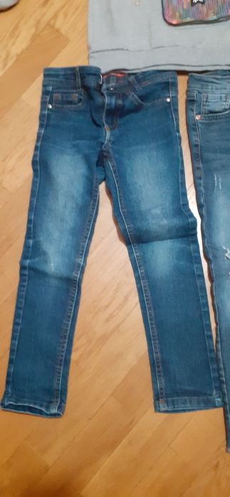 Calças jeans+ camisola 5 anos