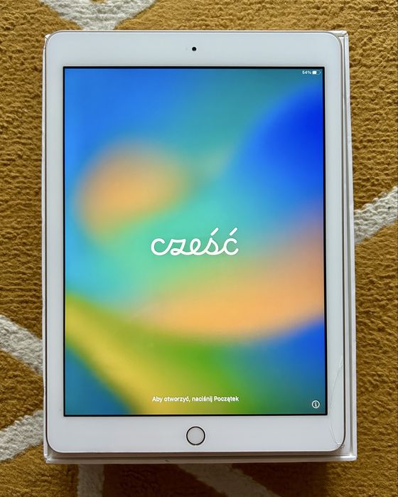 iPad Apple 5 generacji złoty