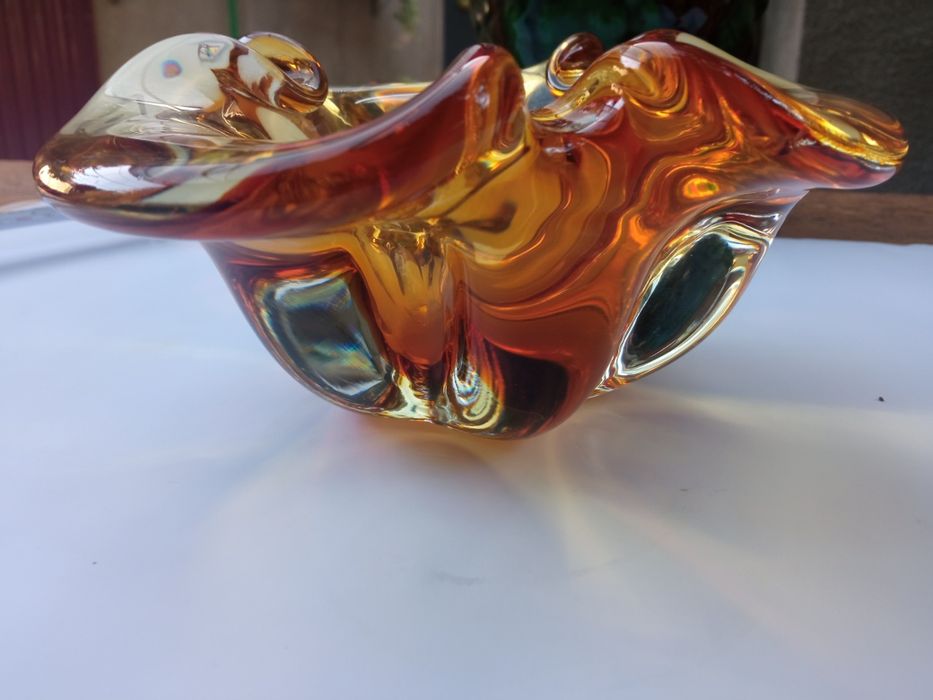 Ваза гутное янтарное стекло СССР