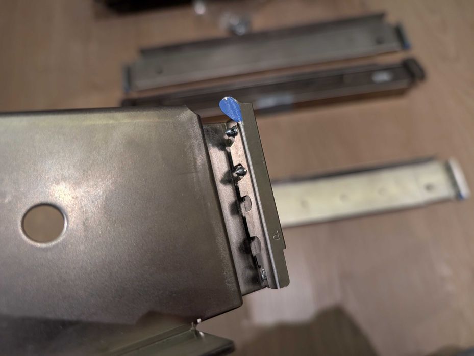 IBM 46K6362 / Calhas para bastidor