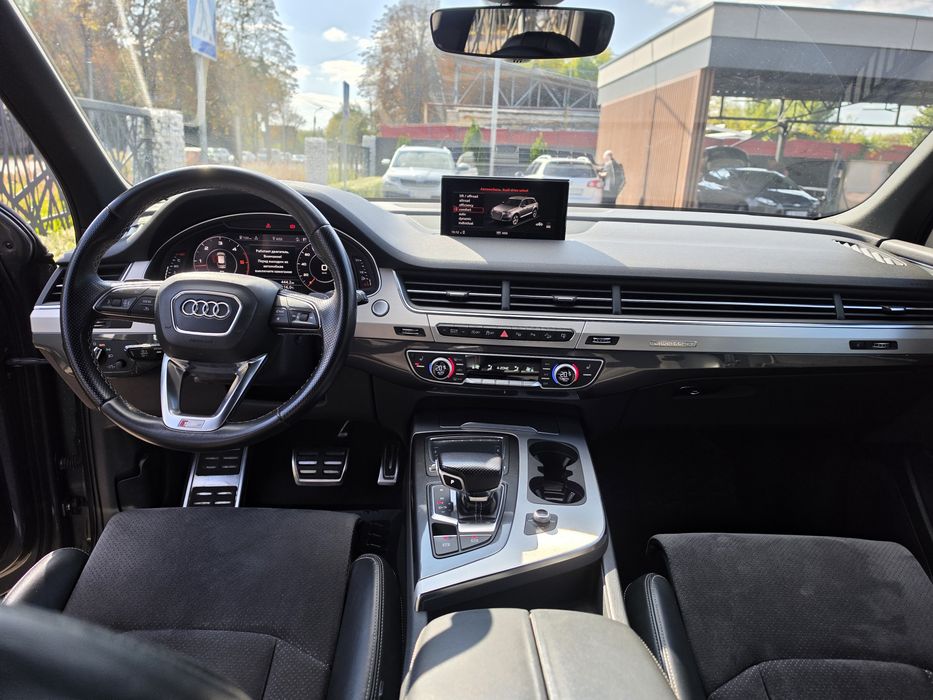 Продам Audi Q7 2016, 7місць, ЕВРОПА