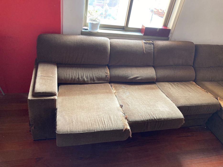 Sofá 4 lugares com chaise long