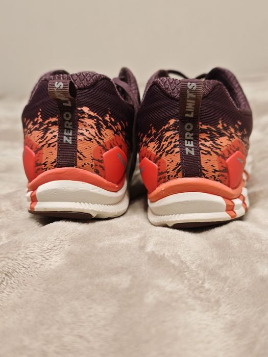 Altra Torin 4  (40р)