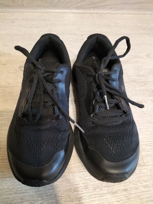 Кросівки 35 розмір