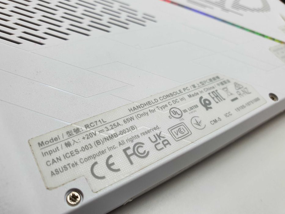 Konsola ASUS ROG Ally RC71L-NH001W - AMD Ryzen Z1 Extreme 7” FHD IPS