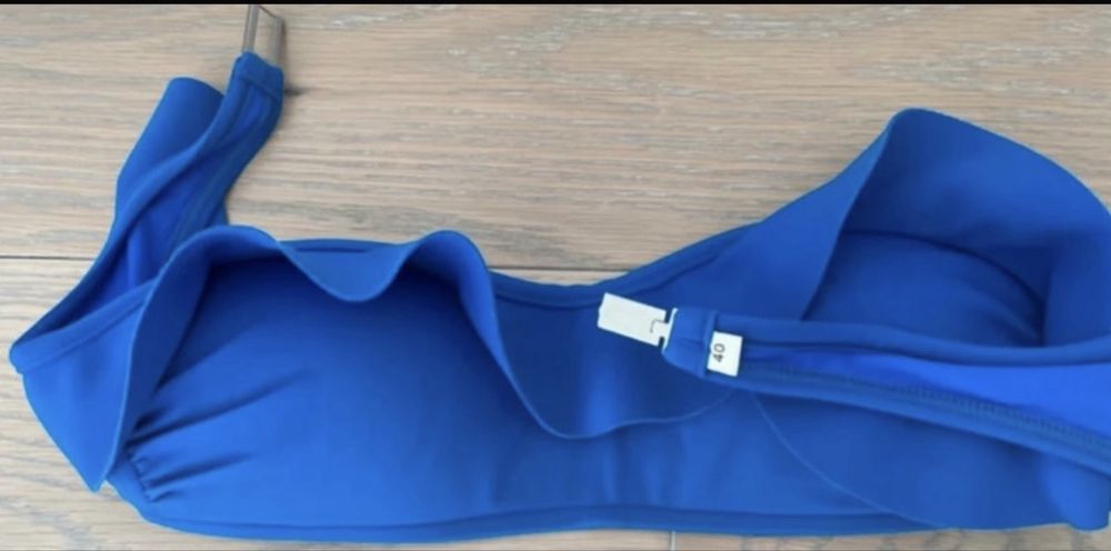 Fendi bikini size 40 IT / 36 EU
