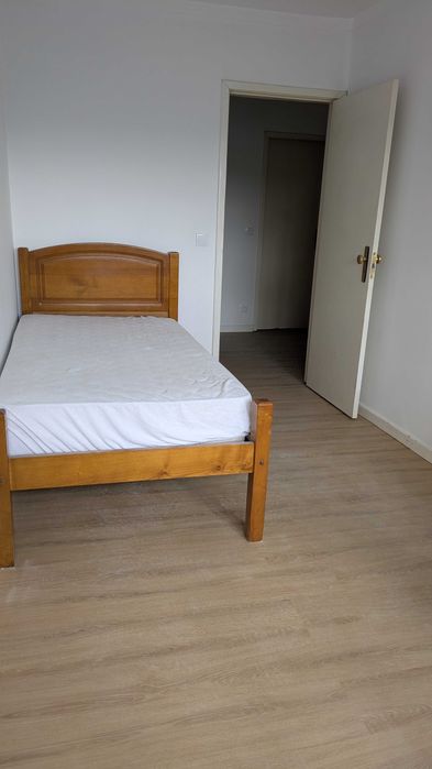 Quarto para arrendamento a estudantes