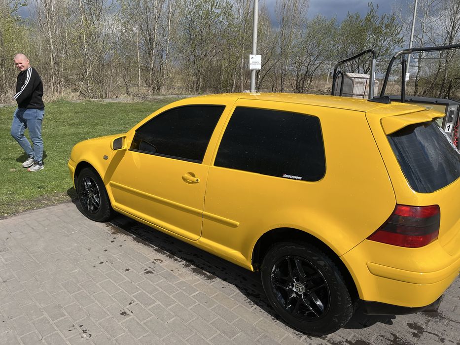 Volkswagen Golf IV