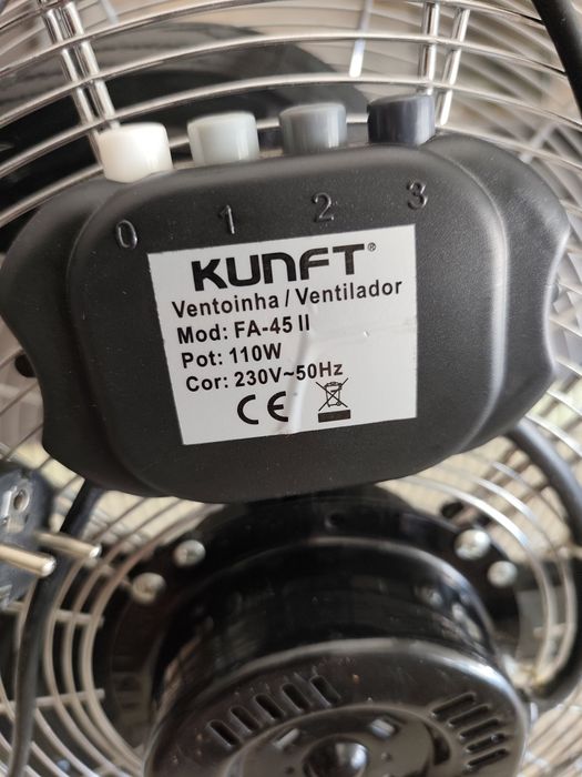 Ventoinha de chão Kunft 50cm de 110W