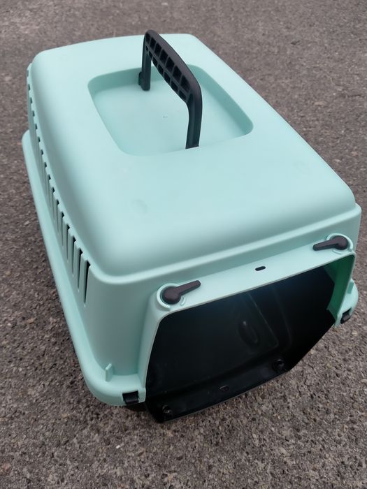 Переноска для тварин