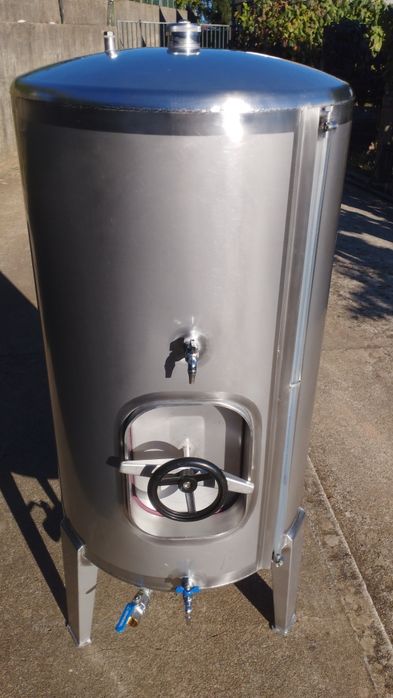Cuba de inox 350 litros para vinho ou outro coisa qualquer