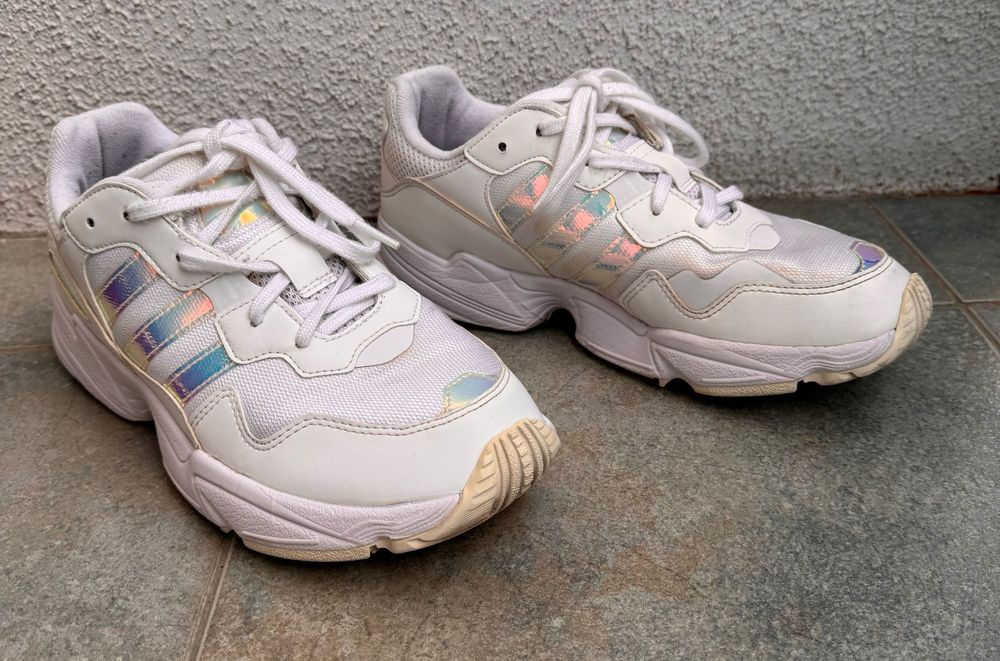 Sneakersy Adidas białe