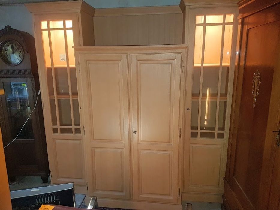 Segment meblościanka dębowa z Niemiec kredens dębowy bieliźniarka !!