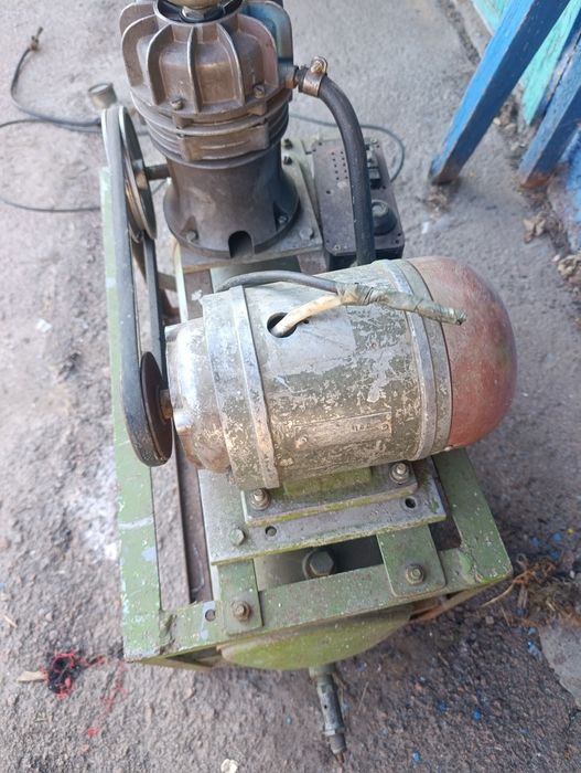 Компрессор СССР рабочий