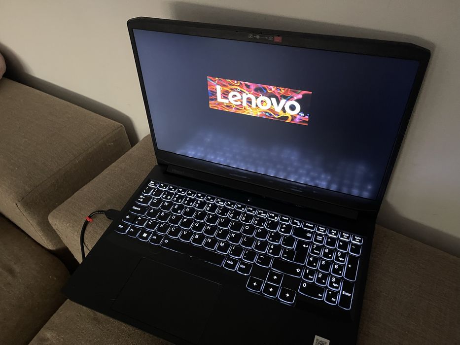 Portatil Lenovo Gaming