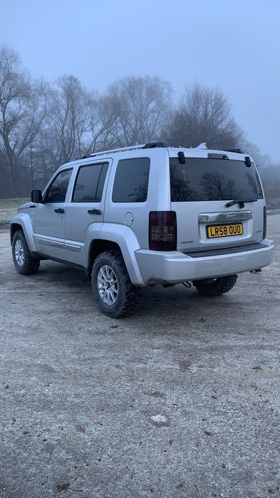 Jeep Cherokee Liberty 2.8crd