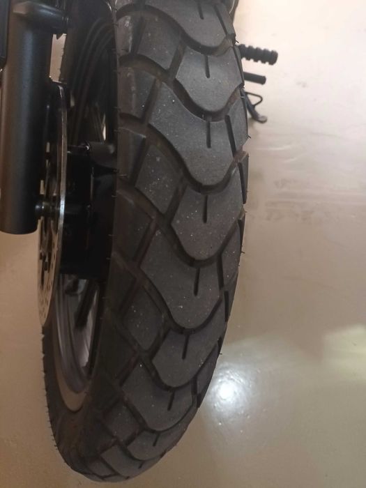 Vendo mota QJMOTOR SRV125 - reservada