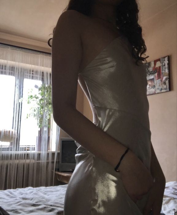 Продам вечірню сукню Zara Maxidress