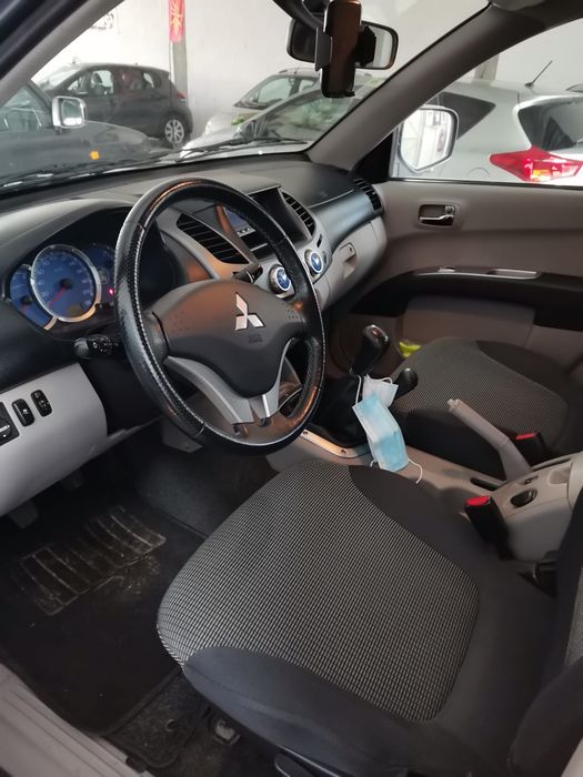 Carrinha Mitsubishi L200