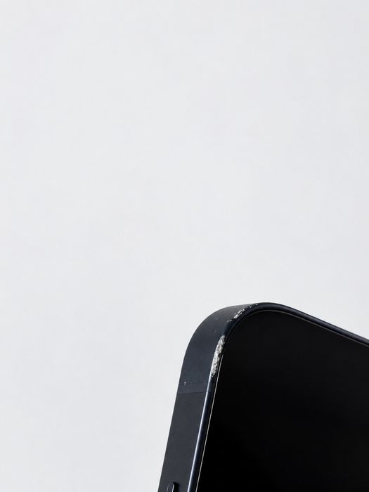 iPhone 14 128 GB Midnight | 80% baterii | problem z portem ładowania