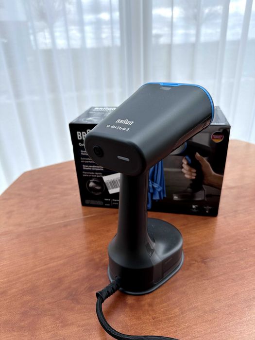 Parownica do ubrań (Steamer) BRAUN QuickStyle 5 GS5031BL