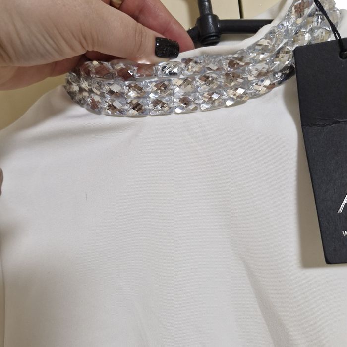 Нова блуза  armani exchange m-l