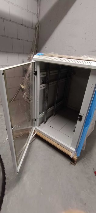 Szafa rack NOWA!