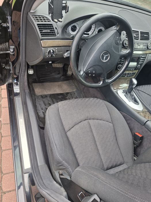 Mercedes E klasa W211