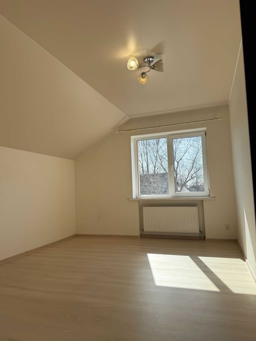 Продам   будинок з газовим опаленням-державні програми- ТАК!!