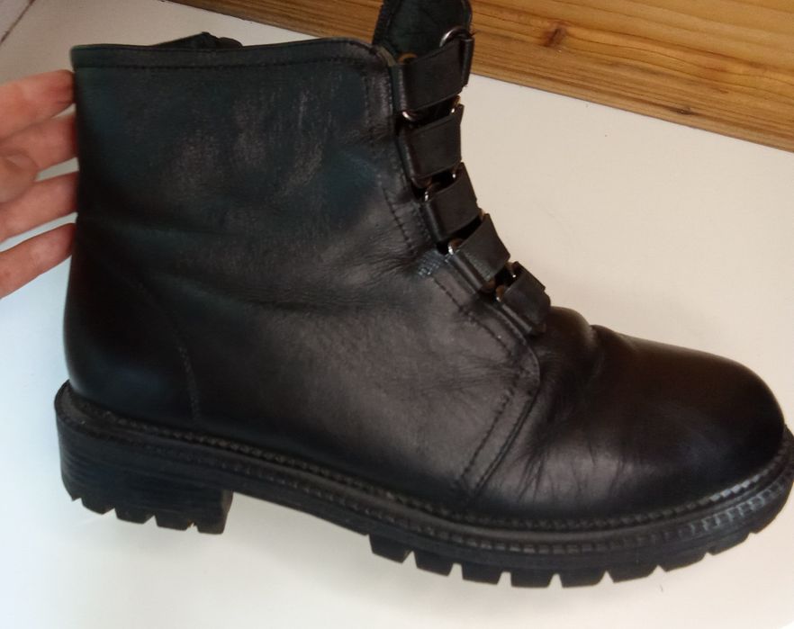 Зимние кожаные женские ботинки Juvkel