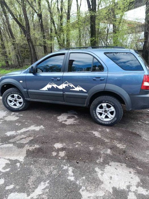 Продам KIA Sorento 2.4 2005