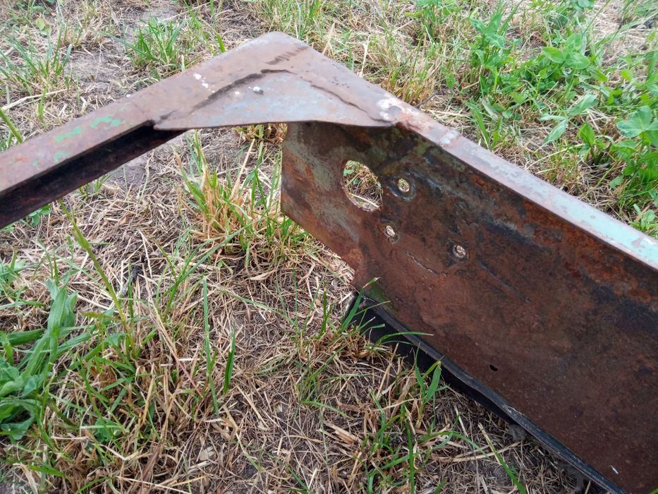 Kosz sitowy górny John Deere 975,1072,1075,1175