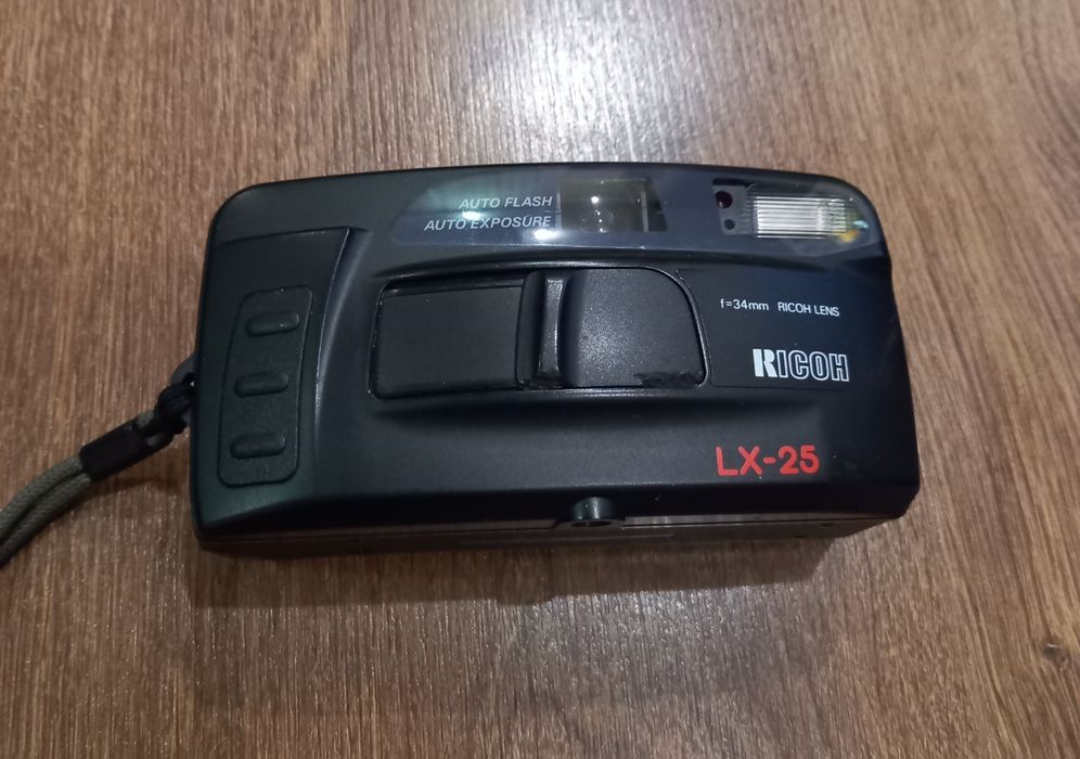 Лот плівкових фотоапаратів