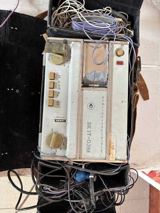 електрокардіографи