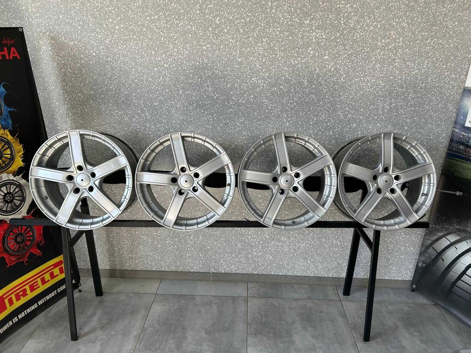 Диски BMW 5/120 R18 8,5J ET:45 Dia:74.1