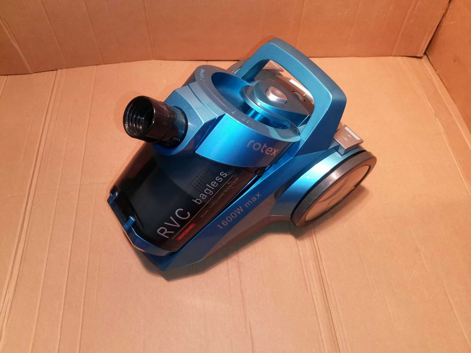 Пылесос контейнерный без мешка мощность всасывания 800Вт без шланга