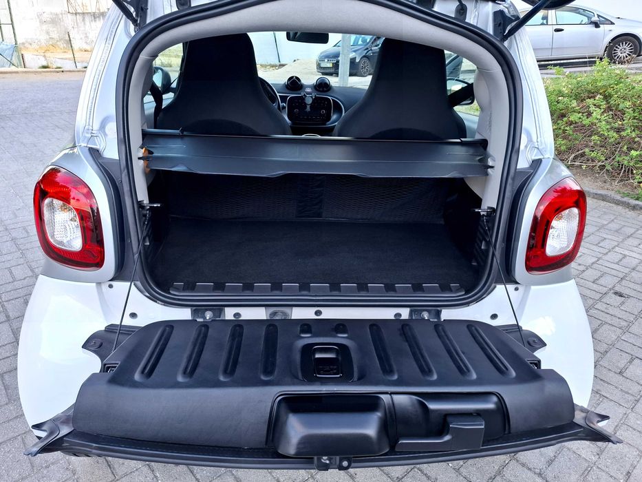 Smart ForTwo Coupé 71 cv. Aut. Nacional