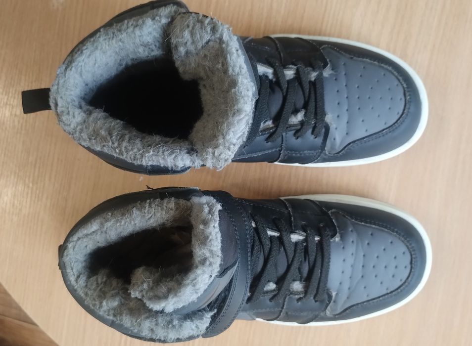 Ботинки детские 39 размер