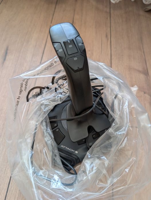 джойстик Logitech Attack 3 для ПК