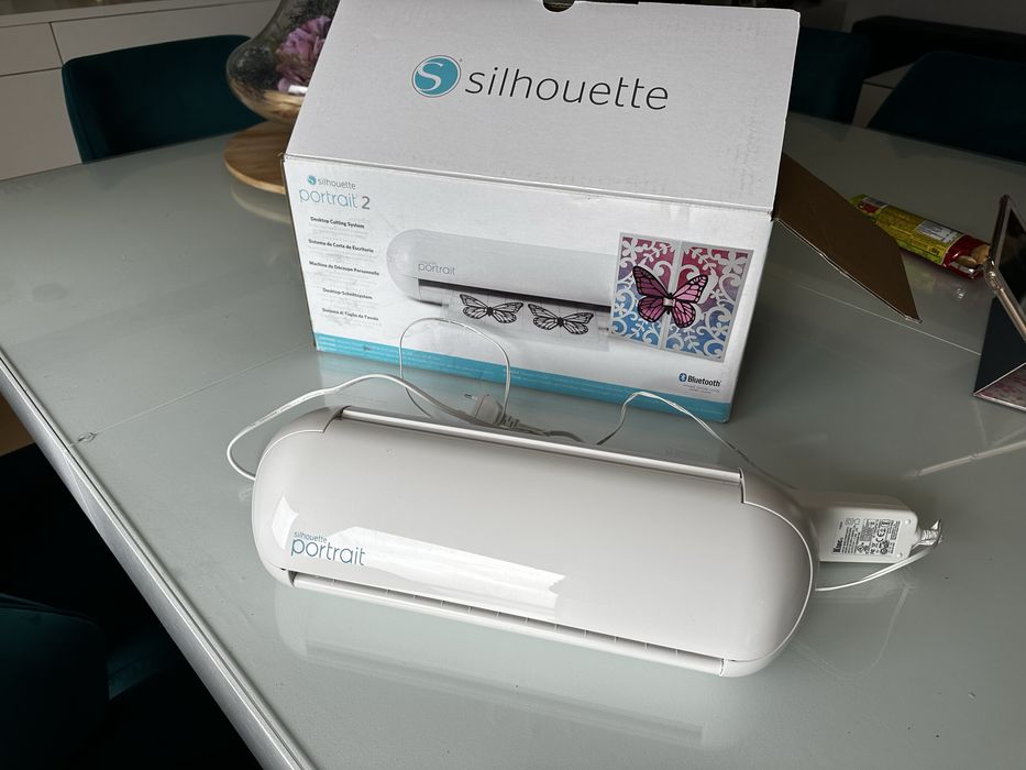 Silhouette, em excelente estado. Vendo porque não lhe dou uso.