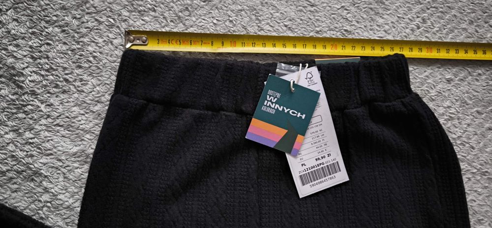 Nowe spodnie swetrowe coccodrillo r..140 szerokie nogawki slim