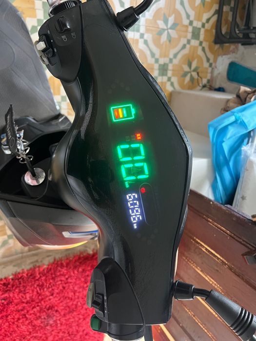 Vendo mota elétrica