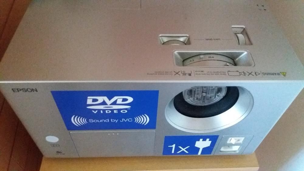 EPSON Home Entertainment Projector64739778902402124
