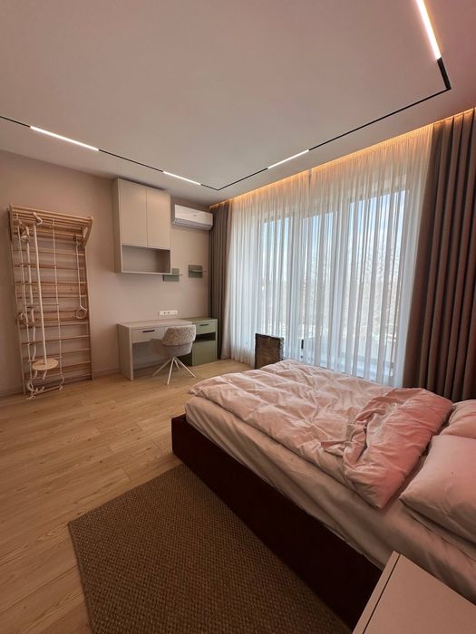 Продаж будинку/БЕЗ %/НОВИЙ РЕМОНТ/острів Водників/Дизайнерський/Козин