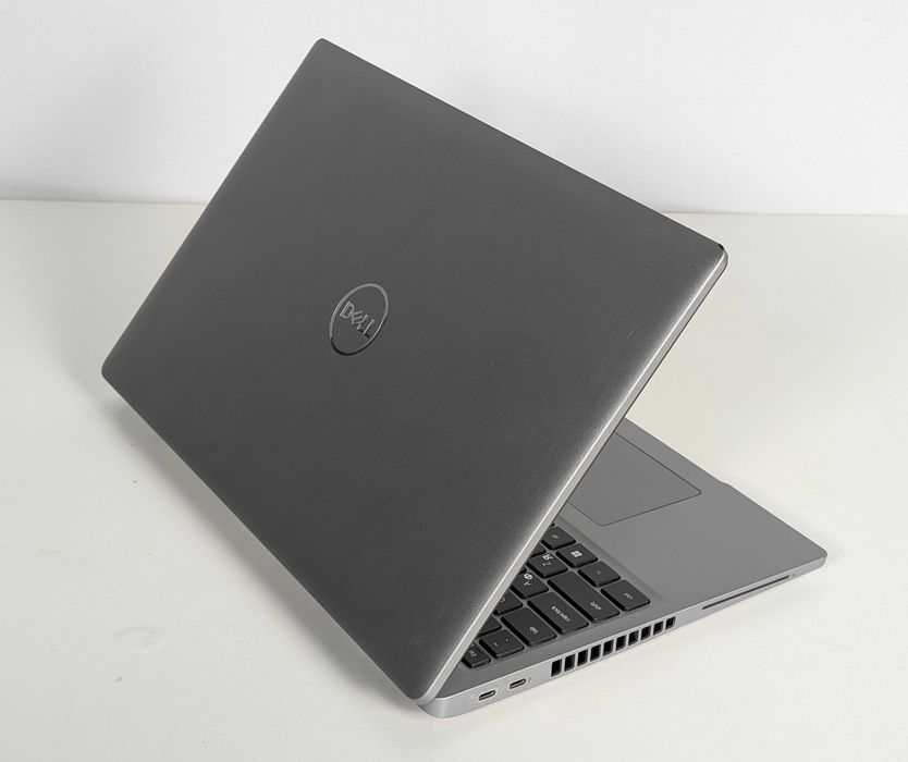 Ноутбук Dell Latitude 5530 Б/в