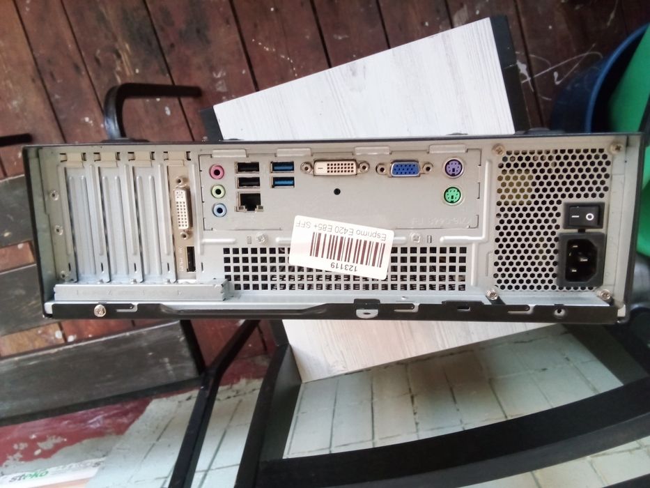 Системний Блок Fujitsu ESPRIMO E420 E85+